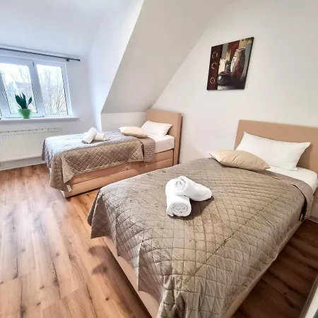 Fleiger 5 In Zentrum Apartmán *